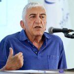 از نوشتن فاصله گرفتم زیرا هیچ نقد جدی پیرامون آن‌ها نوشته نشد